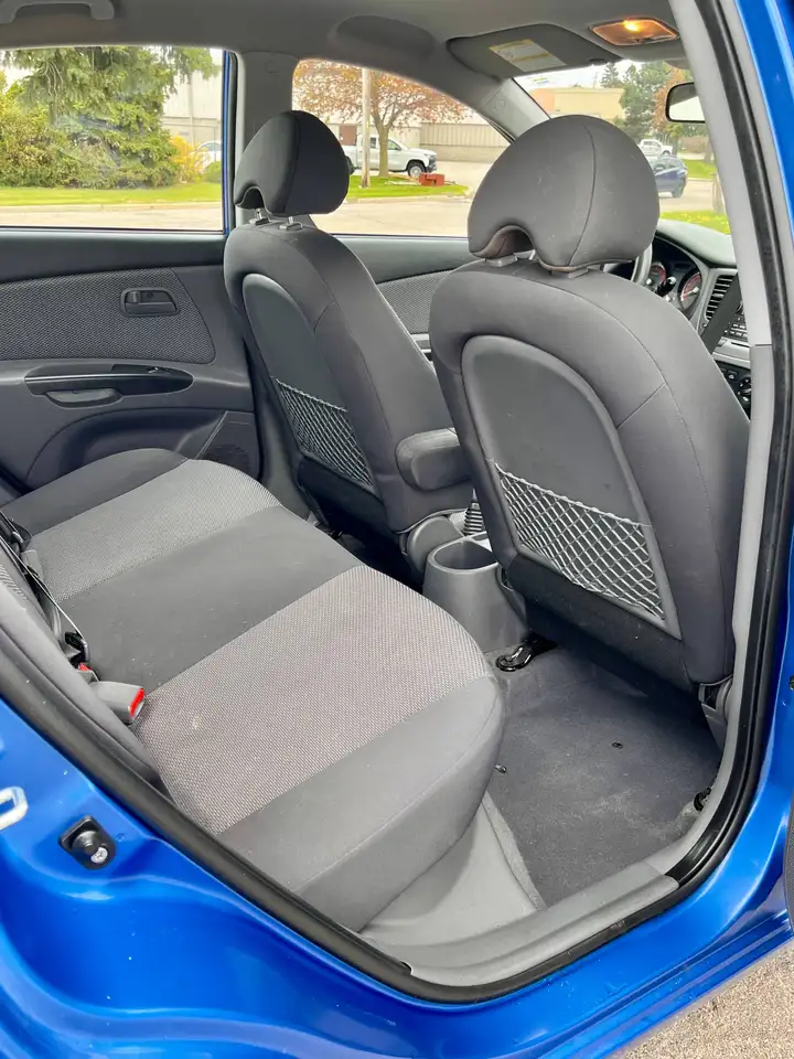 Kia Rio снимка Kia Rio