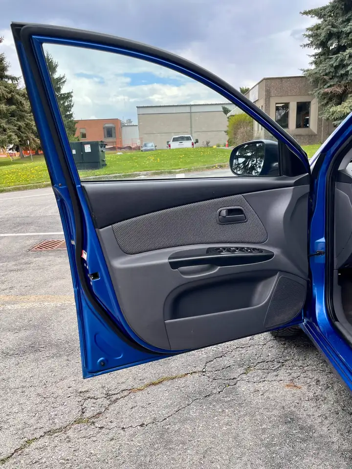 Kia Rio снимка Kia Rio