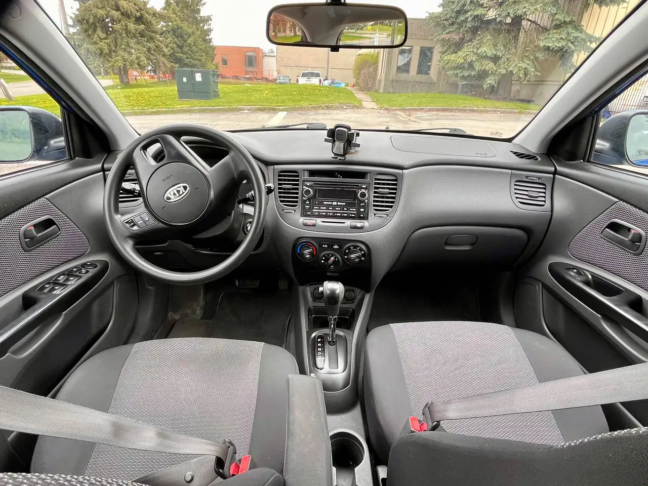 Kia Rio снимка Kia Rio