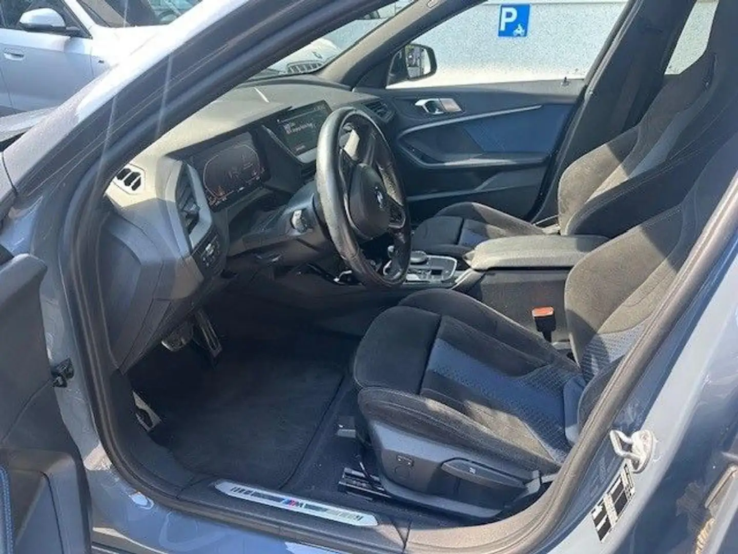BMW 116 d 5p. Msport Gris - 2