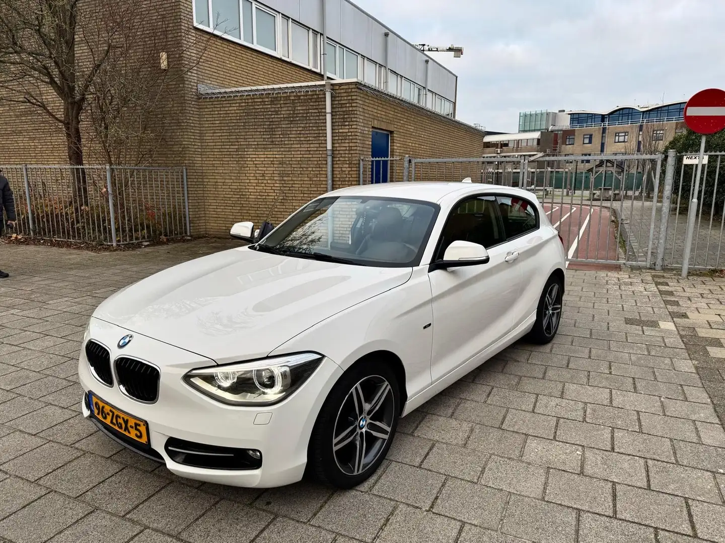 BMW 114 114i Upgrade Edition - 2