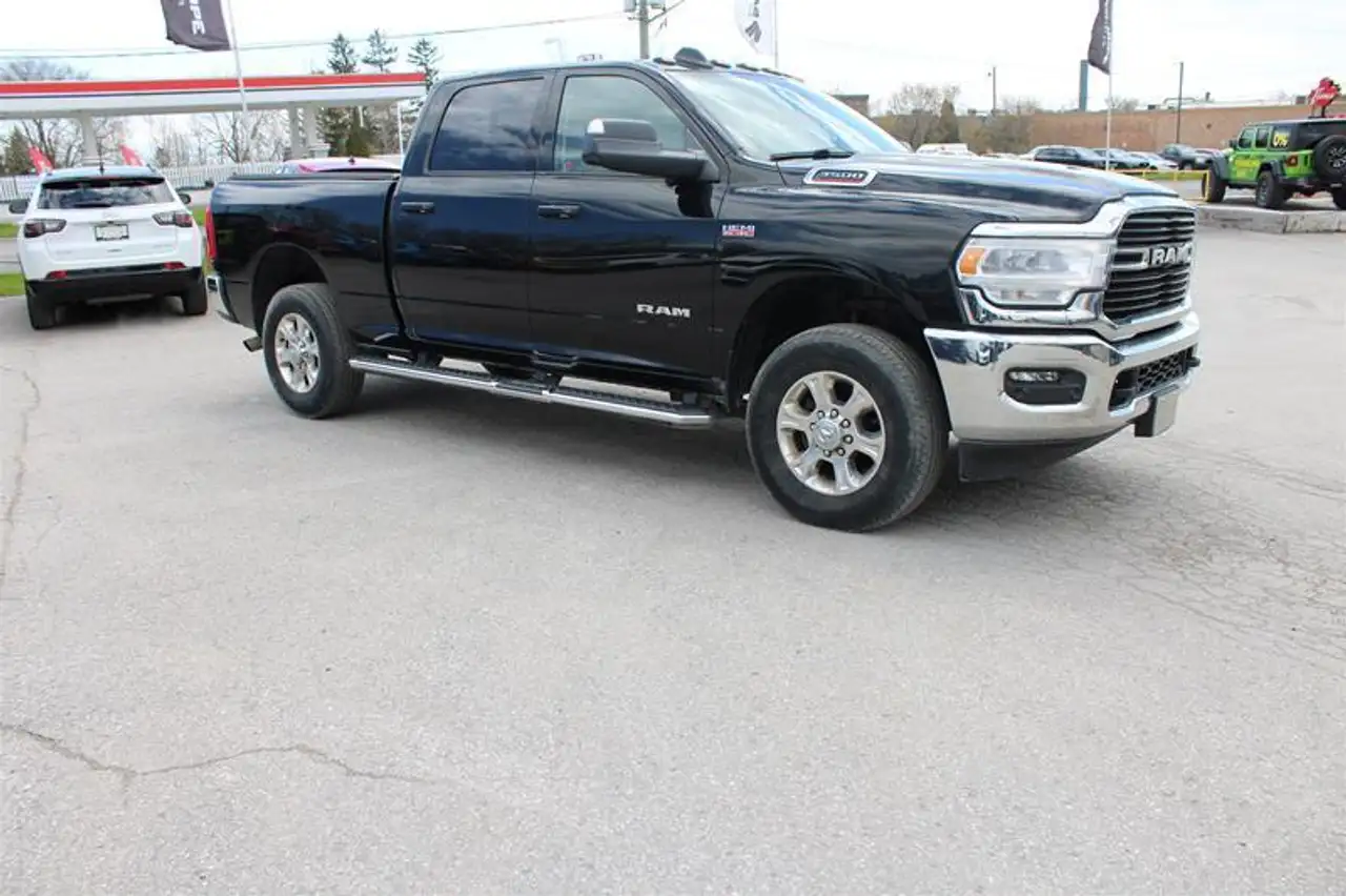 RAM 3500 снимка RAM 3500