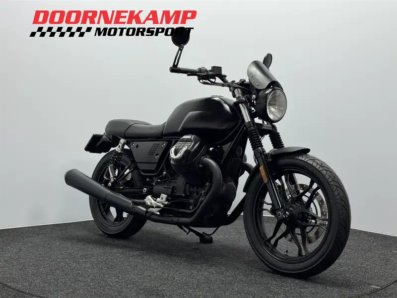 Moto Guzzi V 7 - foto 3