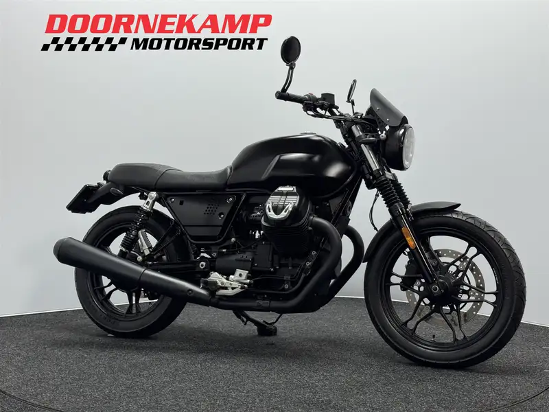 Moto Guzzi V 7 - foto 2