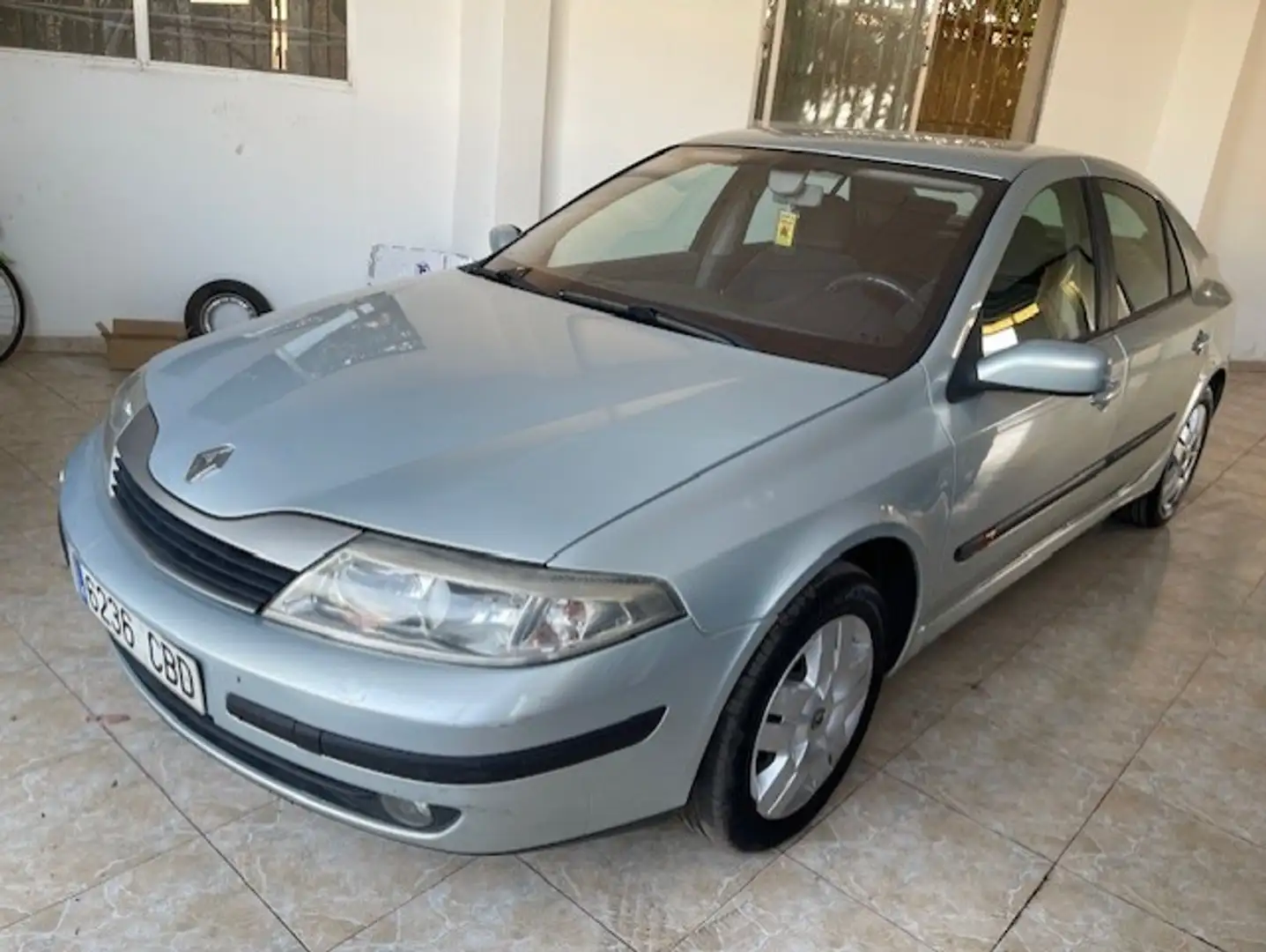 Renault Laguna 1.9DCi Dynamique 120 Argintiu - 2