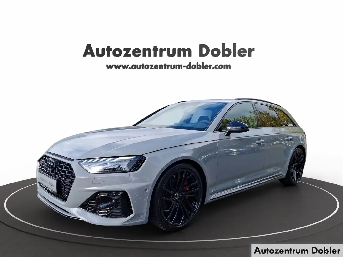 Audi RS4 RS 4 Avant RS-Dynamikpaket + RS Designpaket rot Grey - 2