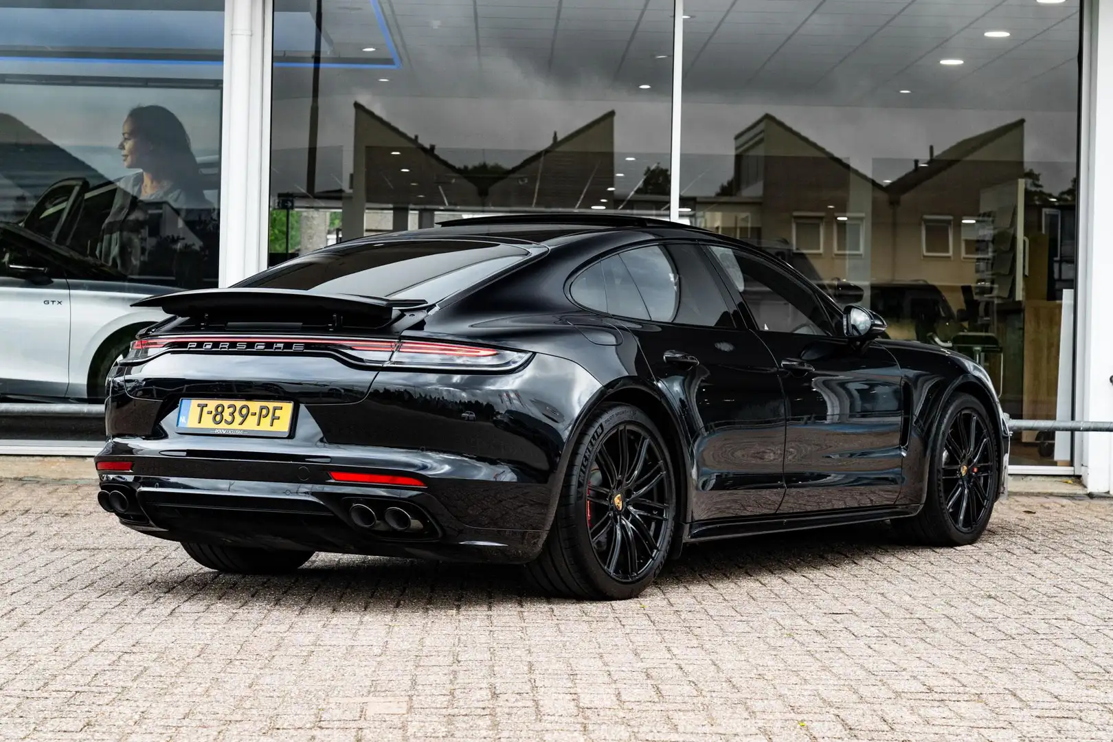 Porsche Panamera 4 2.9 E-Hybrid 463pk Platinum Edition | SoH 92% | Zwart - 2