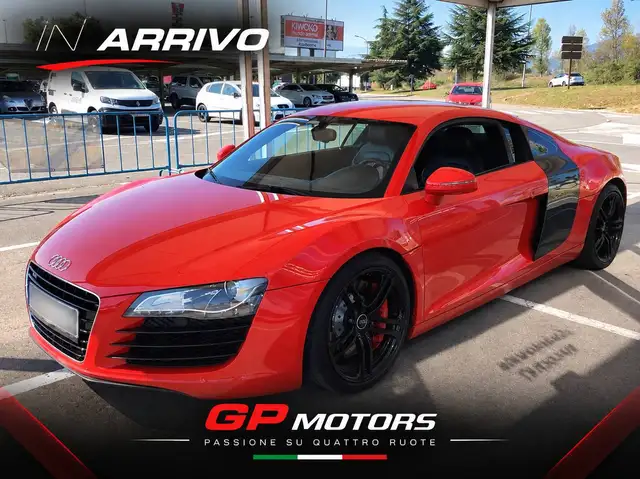 Audi R8 Coupe 4.2 V8 quattro EXCLUSIVE ! ROSSO ORIGINALE ! SOLO 40.000 KM !