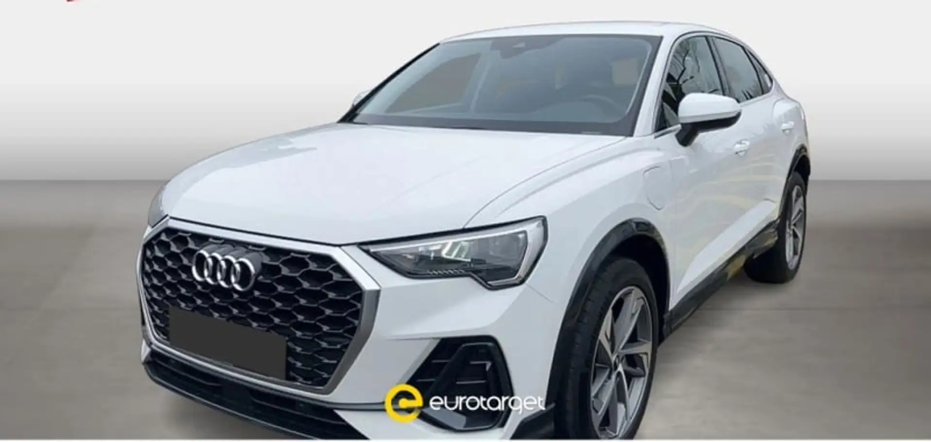 Audi Q3 SPB 45 TFSI e S tronic Bianco - 1