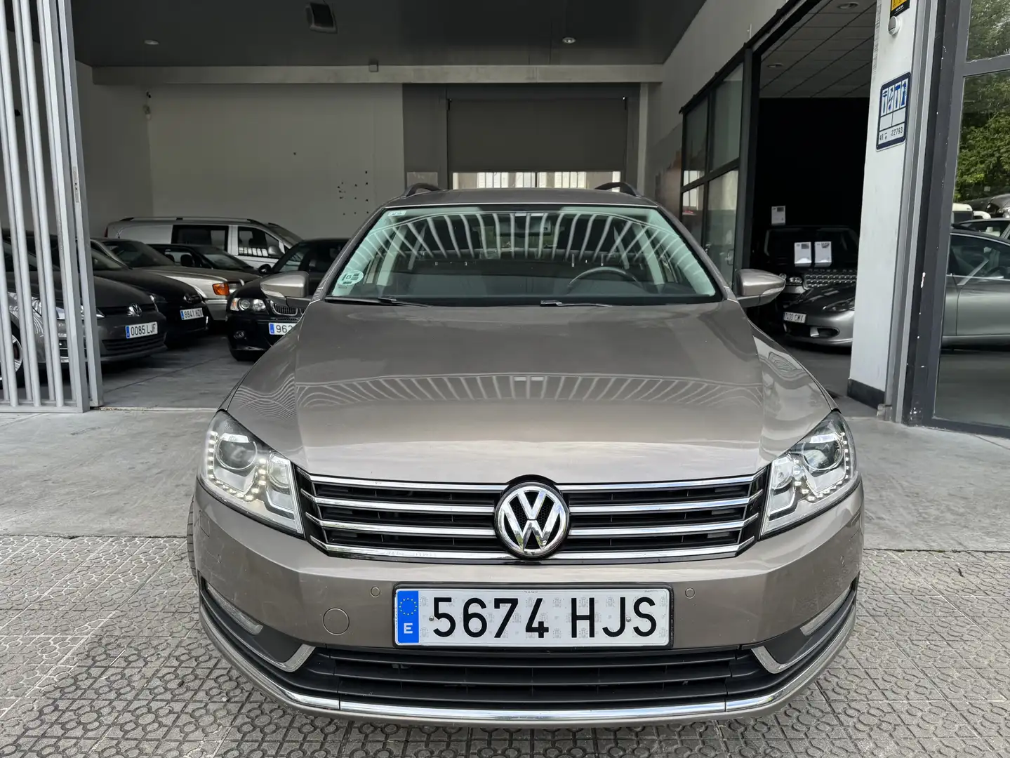 Volkswagen Passat Variant 2.0TDI Highline BMT 177 Beige - 2