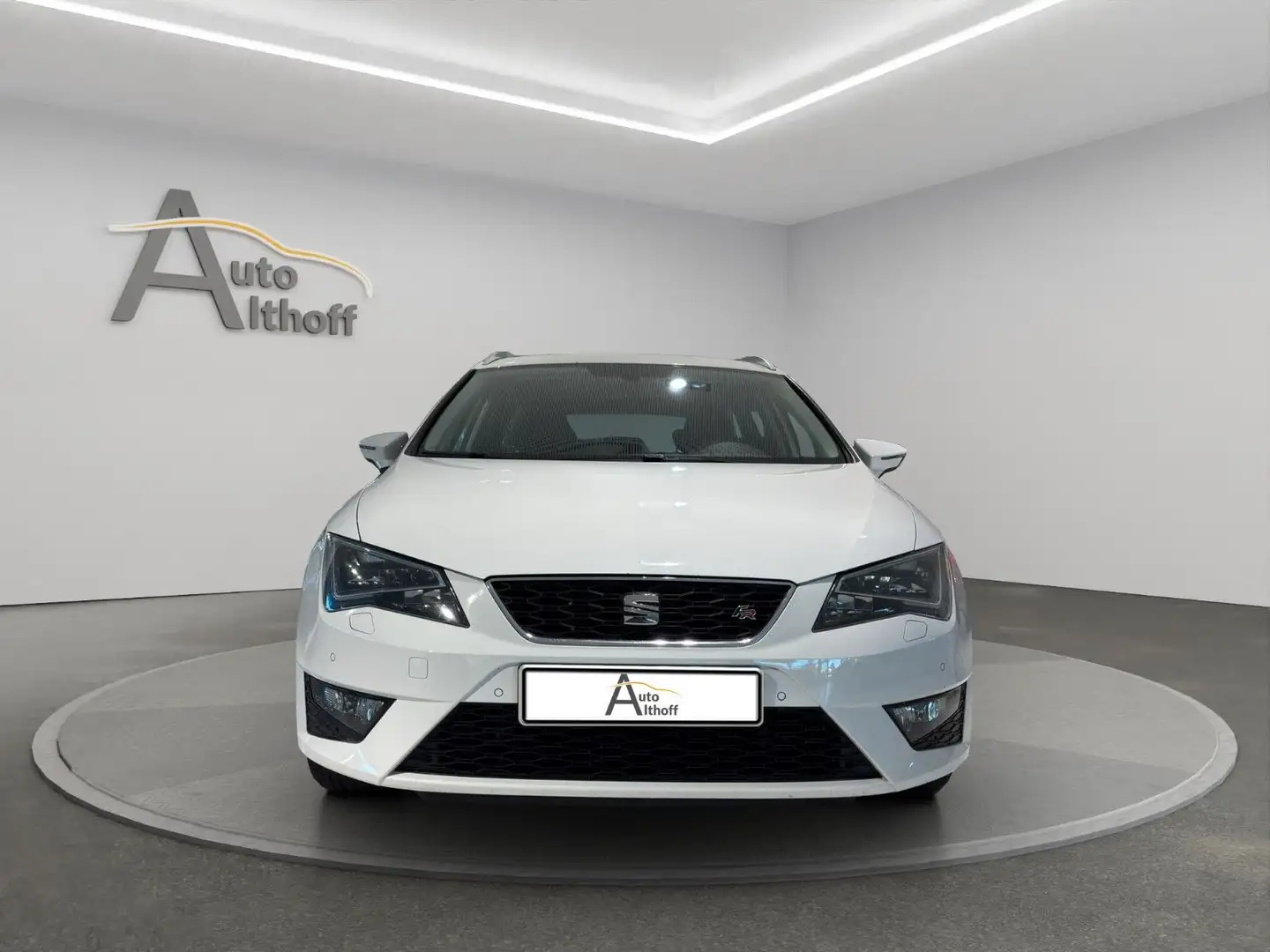 SEAT Leon ST 1.4TSI FR LED PARK SHZ TEMP Weiß - 2