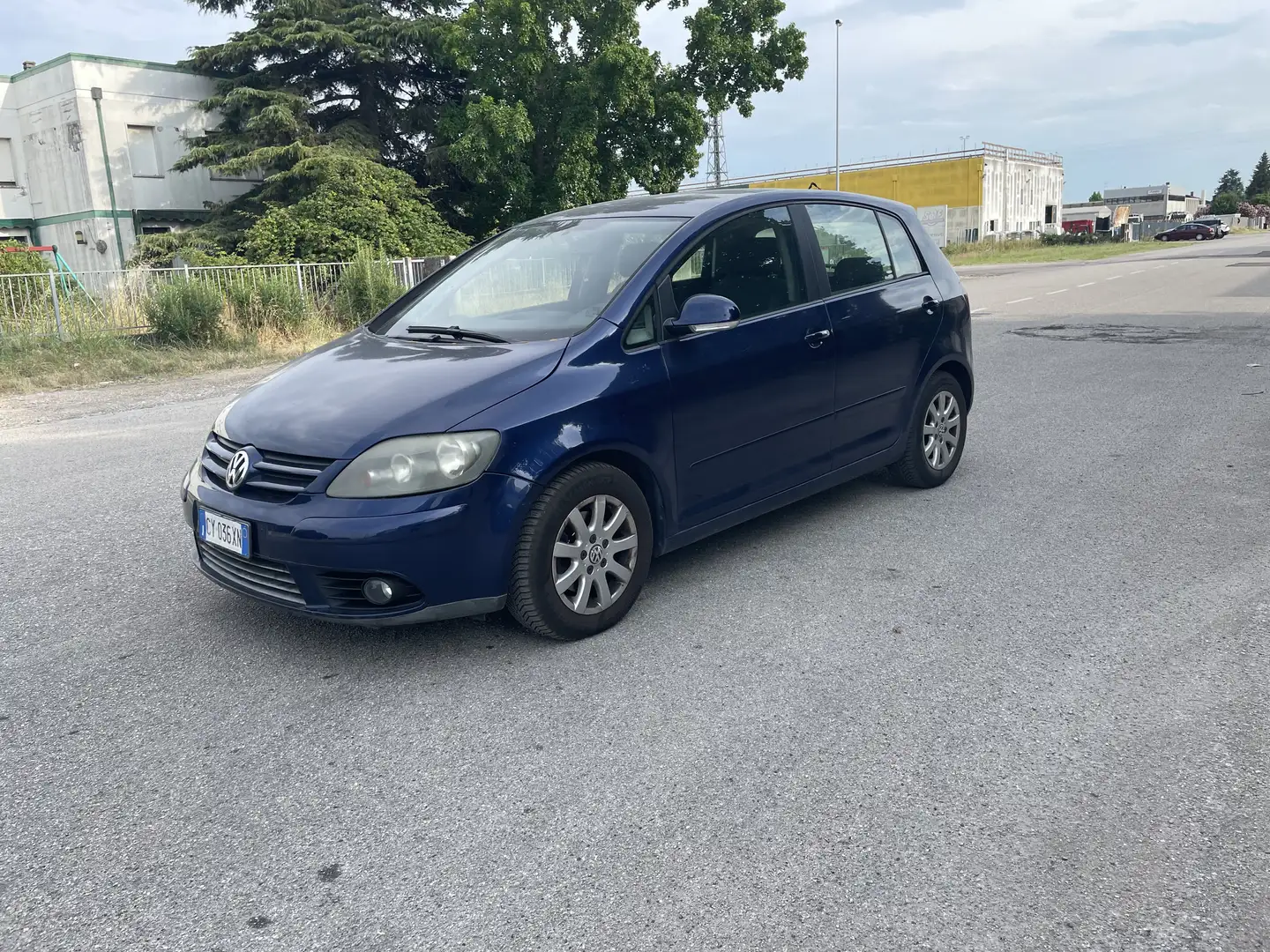 Volkswagen Golf Plus 1.9 tdi Comfortline - 1