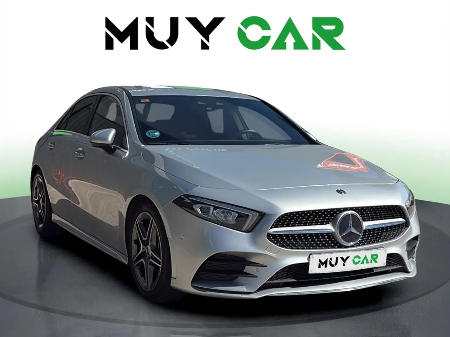 Mercedes-Benz A 200 Sedán 7G-DCT (4.75) Gris - 1