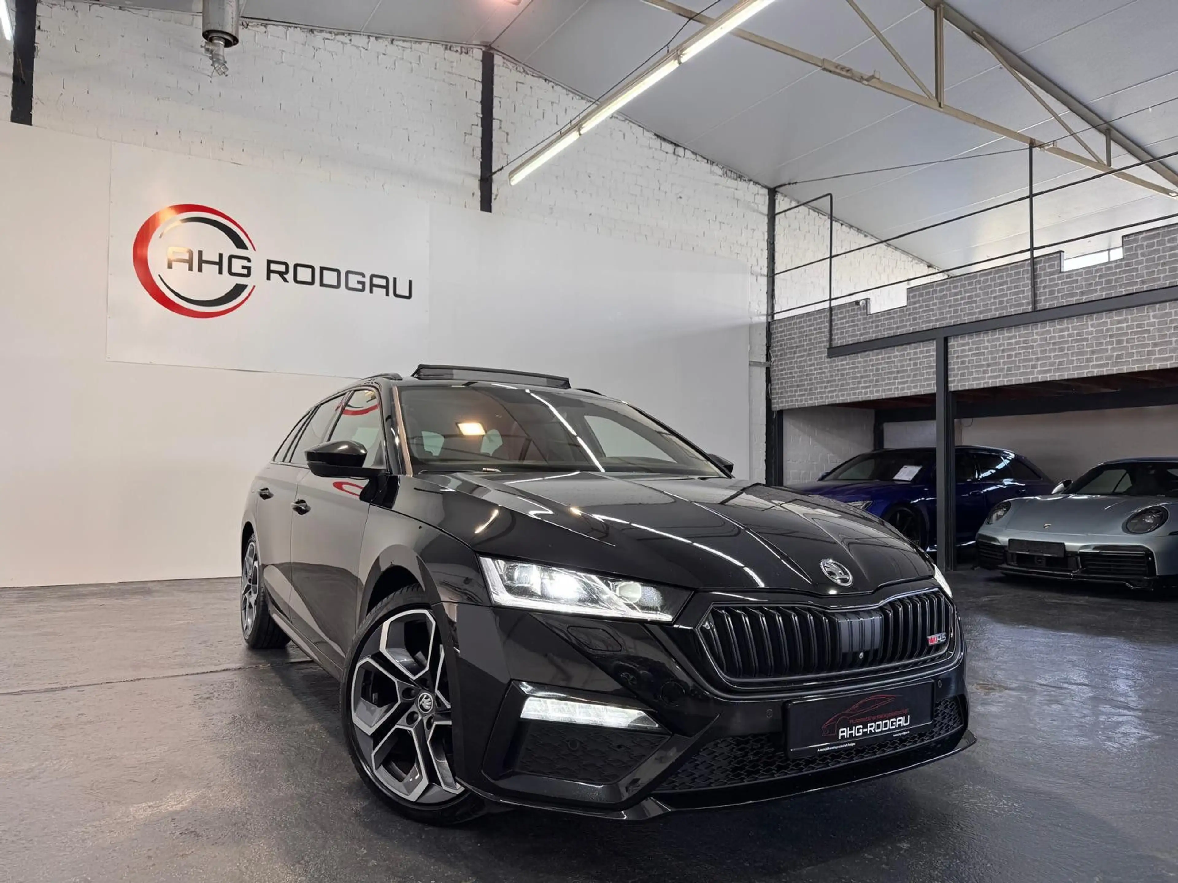 Skoda Octavia RS 4x4 HUD/ACC/MASS/360°/AHK/CNTN/AMB/TOT/PANO — photo 5