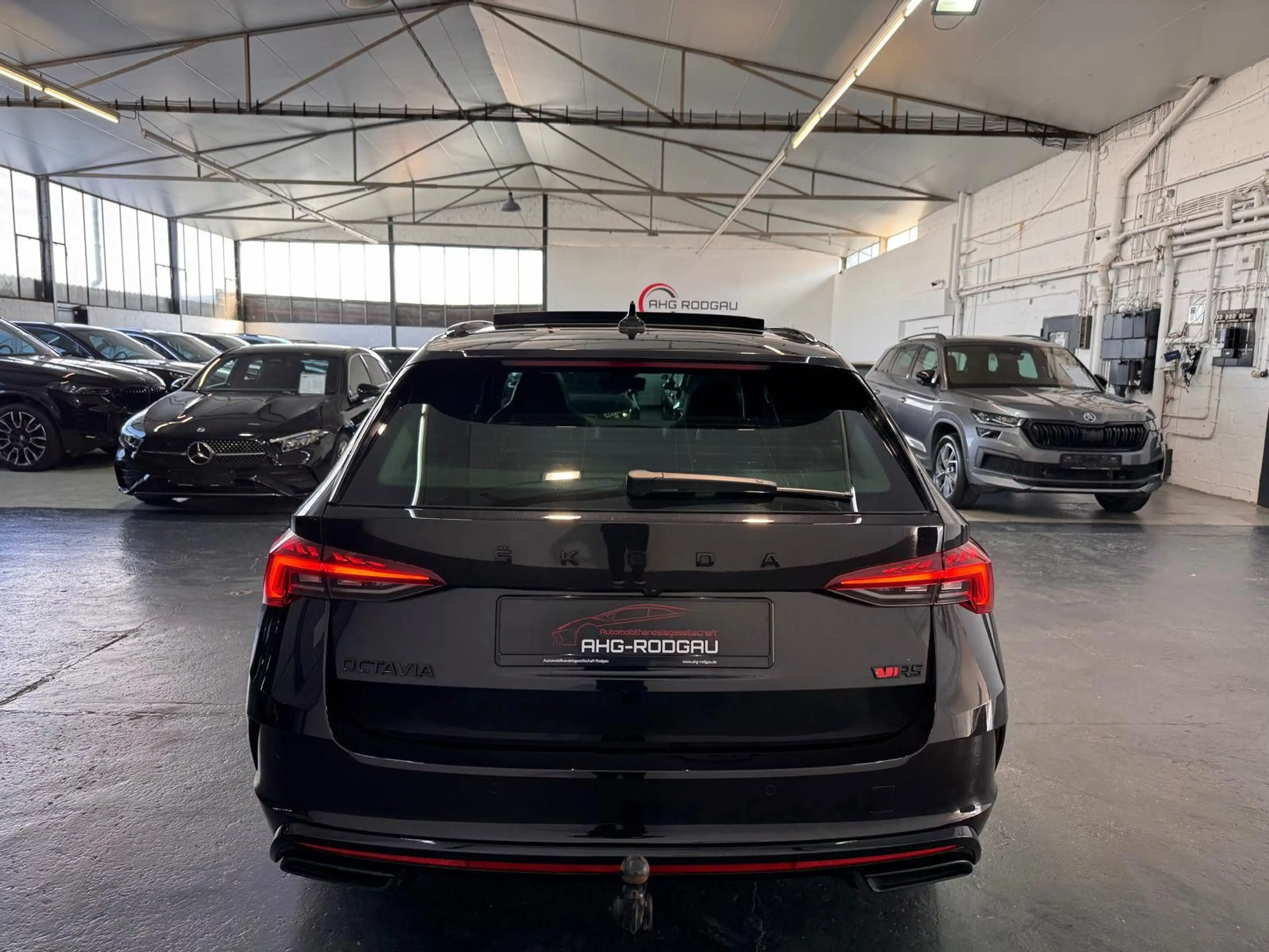 Skoda Octavia RS 4x4 HUD/ACC/MASS/360°/AHK/CNTN/AMB/TOT/PANO — photo 12