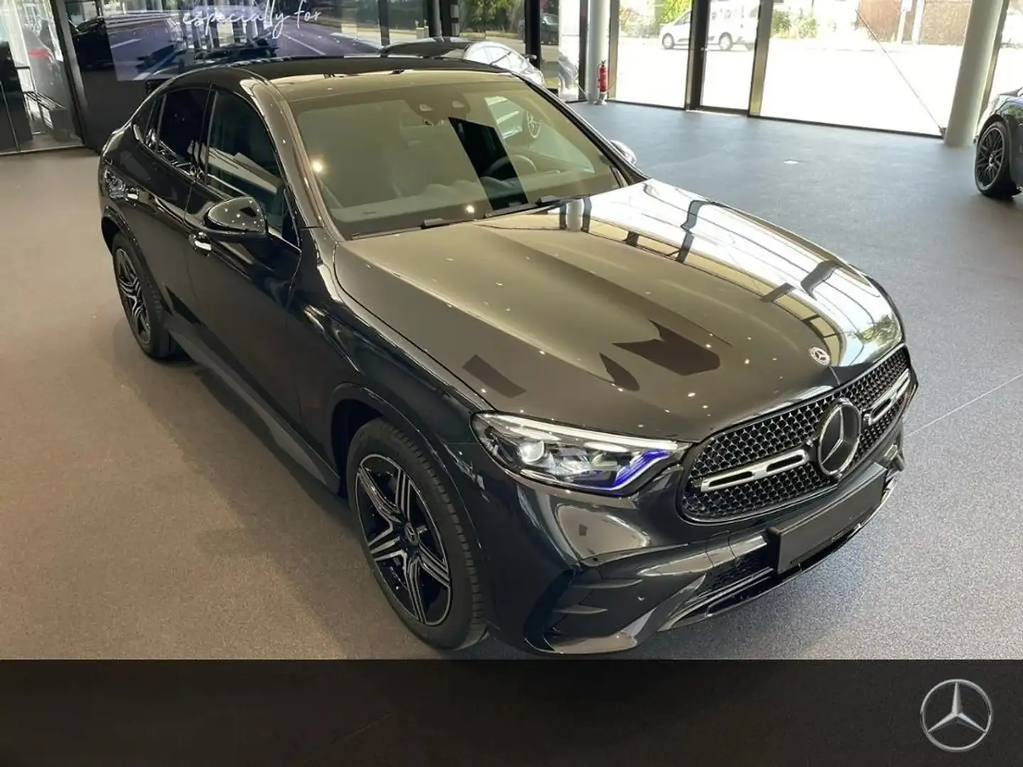 Mercedes-Benz GLC 200 GLC 200 d Coupé AMG (Night Edition) Gris - 2