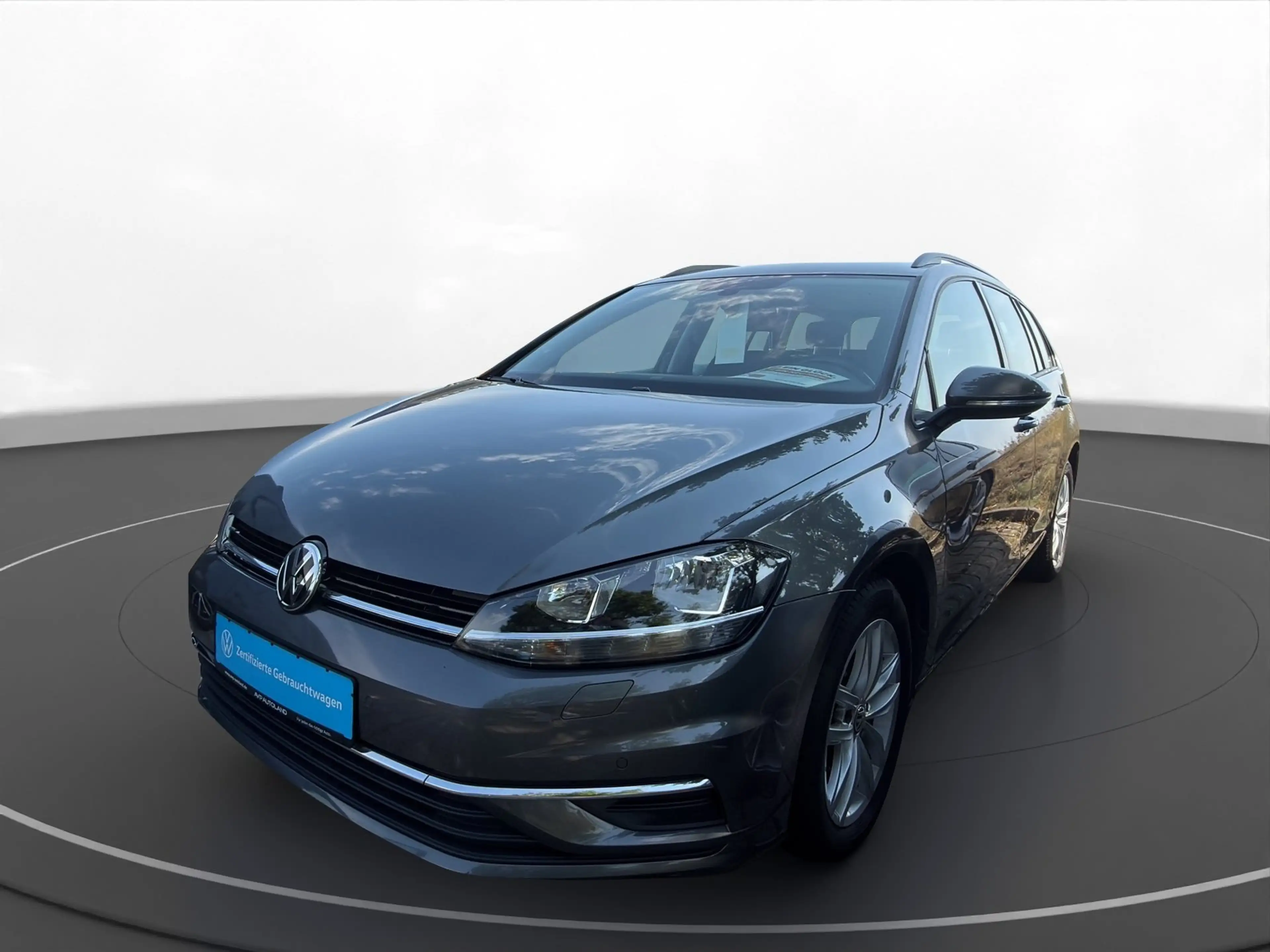 Volkswagen Golf Variant Golf VIII Variant 1.0 TSI BMT COMFORTLINE — photo 2