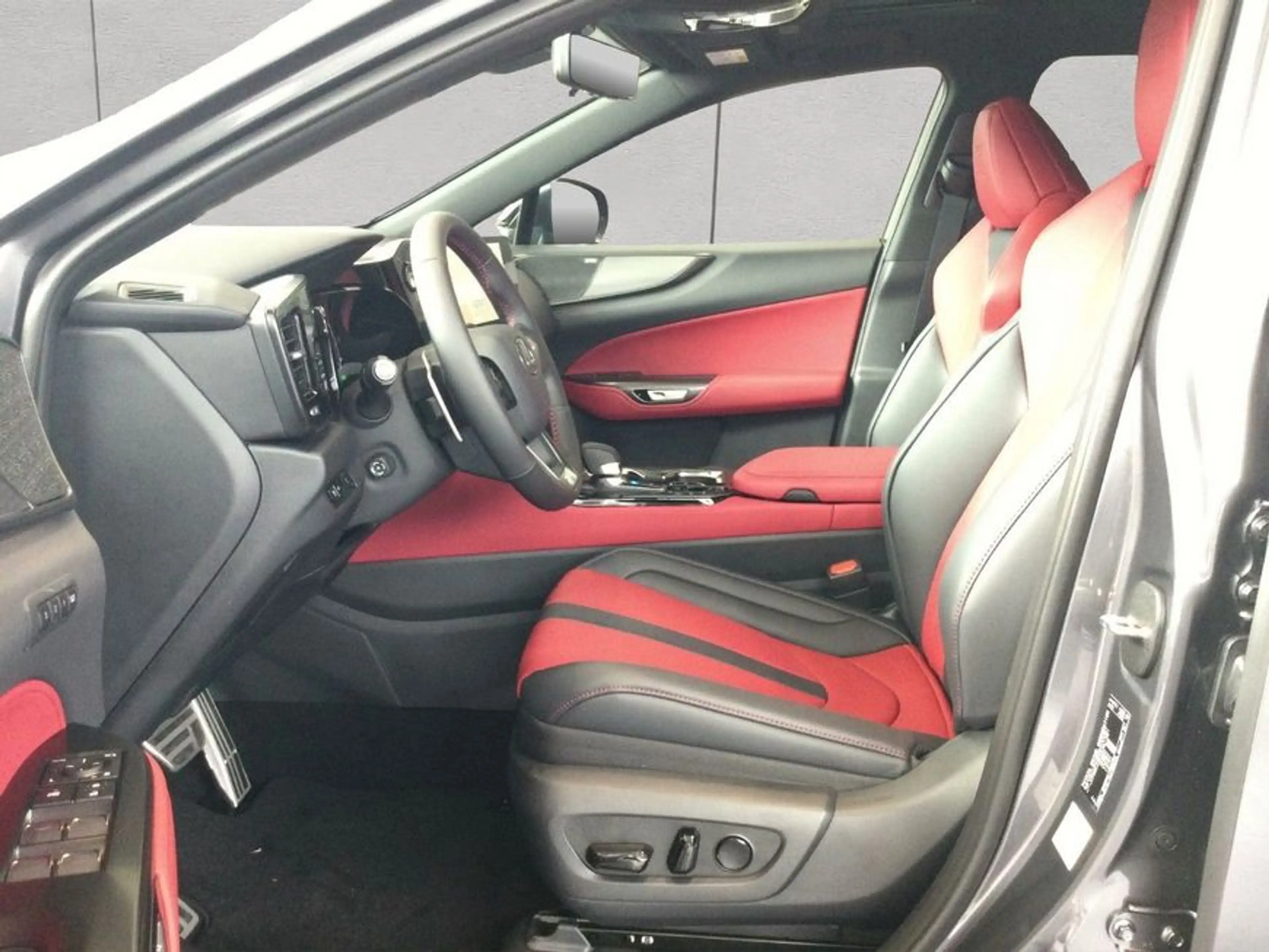 Lexus NX350h 4x4 F-Sport + Panorama Modell2026 — photo 9