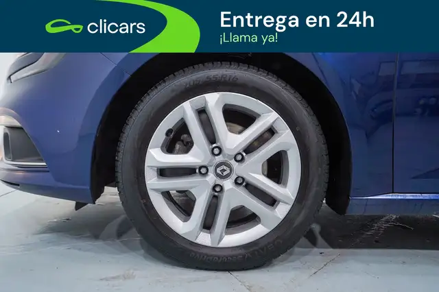 Renault Megane view 11