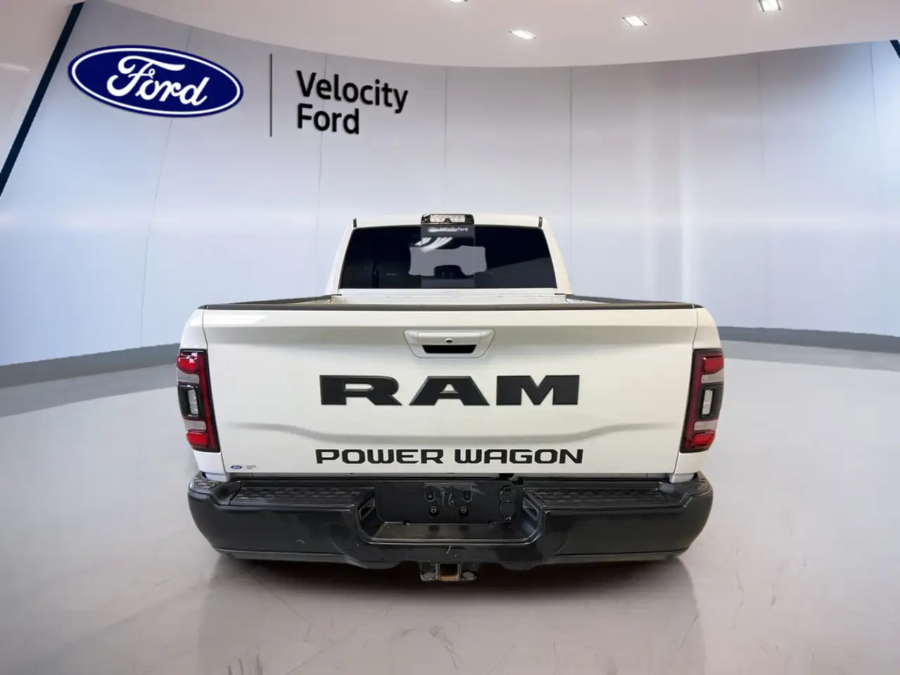 RAM 2500 снимка RAM 2500