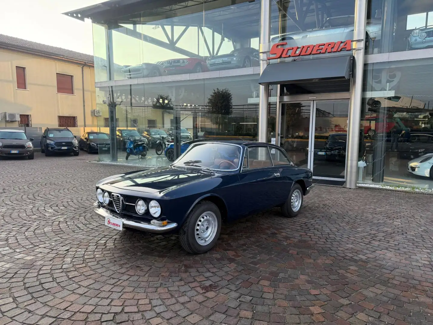 Alfa Romeo GTV 1750 GT Veloce - Restauro completo Blau - 2