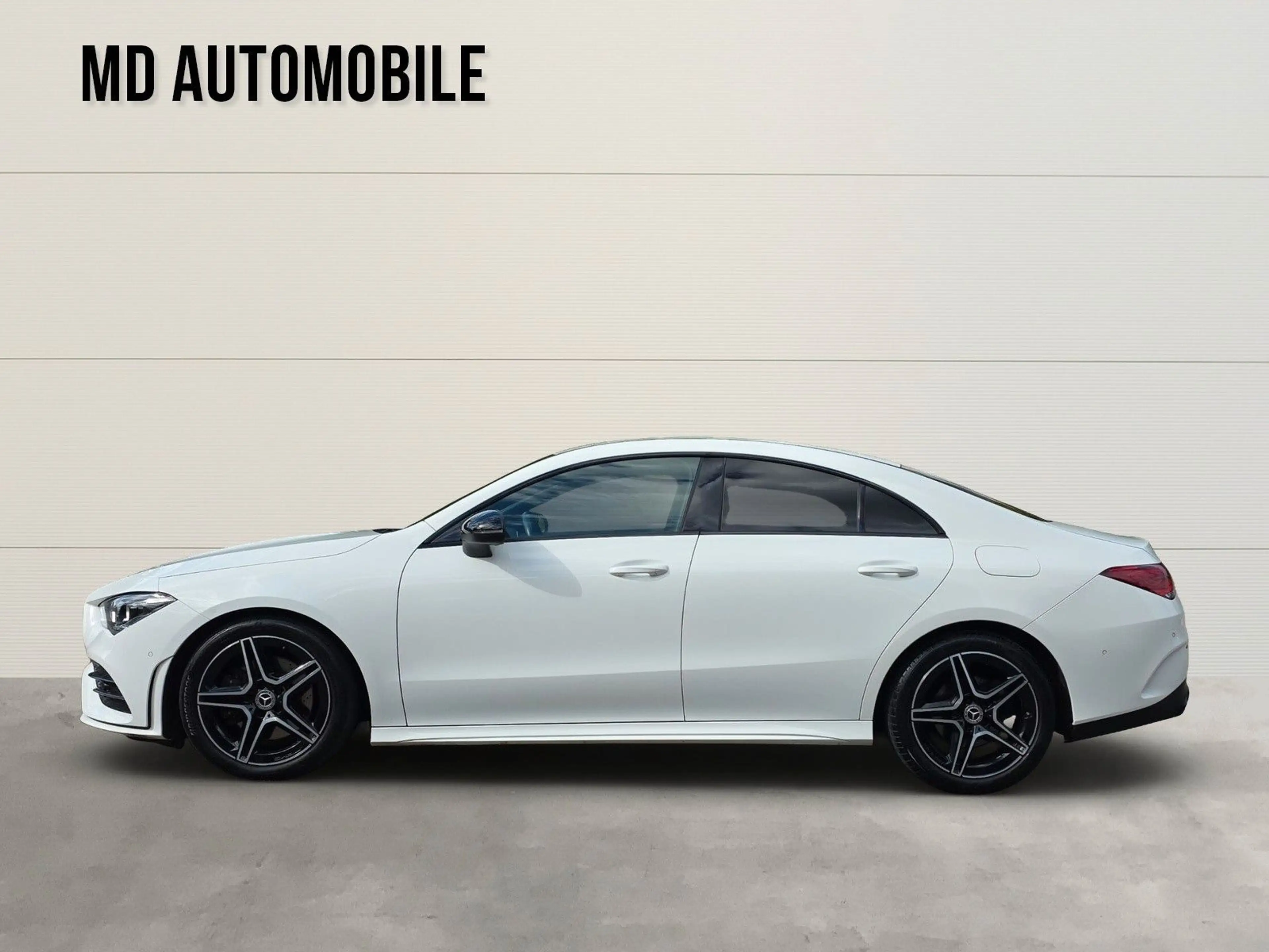 Mercedes-Benz CLA 220 4Matic AMG LINE — photo 2