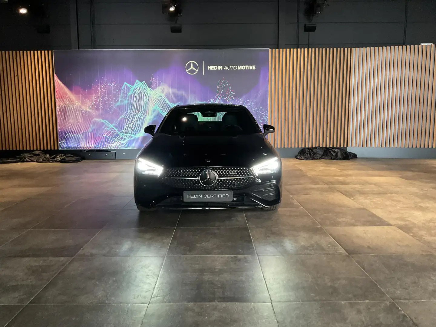 Mercedes-Benz CLA 250 e Coupé AMG Line | Panoramisch Dak | Verwarmde Zet Noir - 2