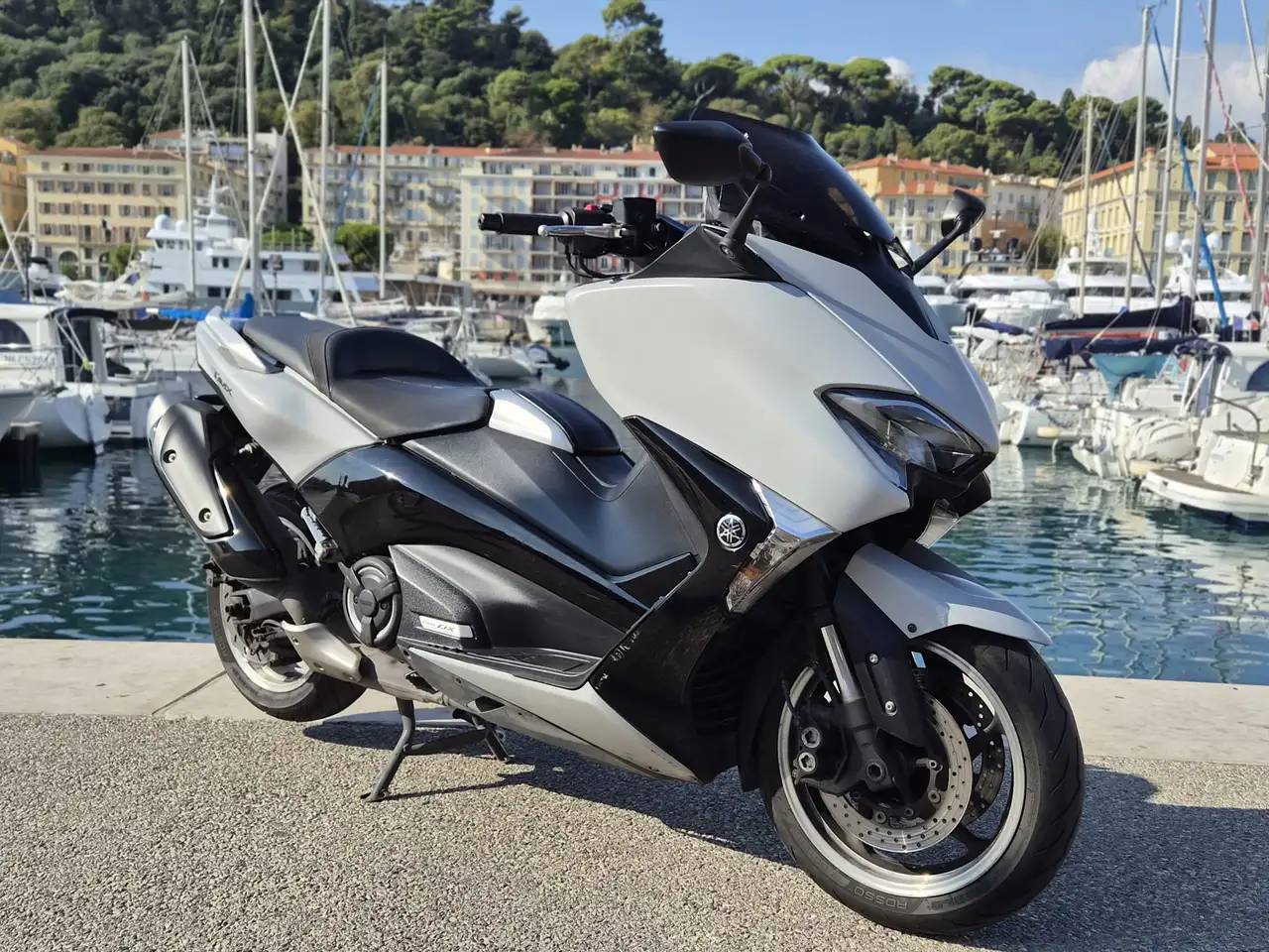 Yamaha Tmax 530