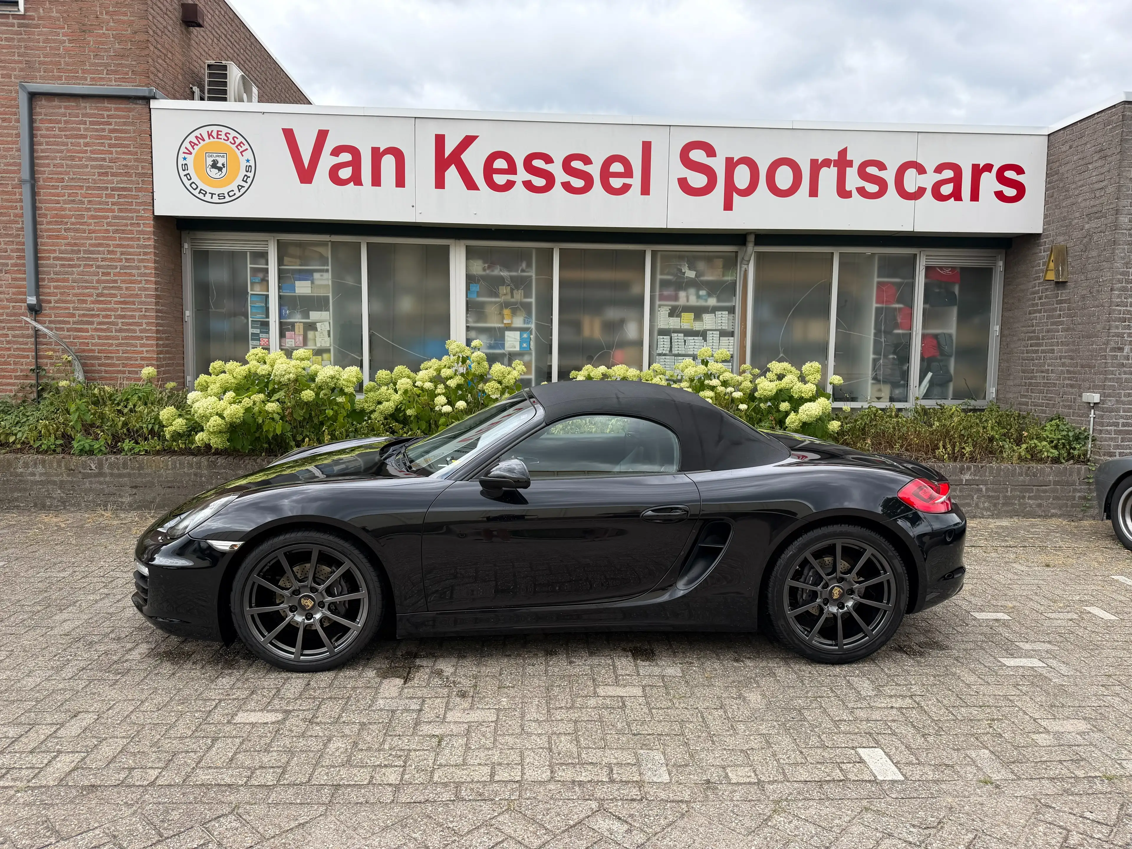Porsche Boxster 2.7 Black Edition