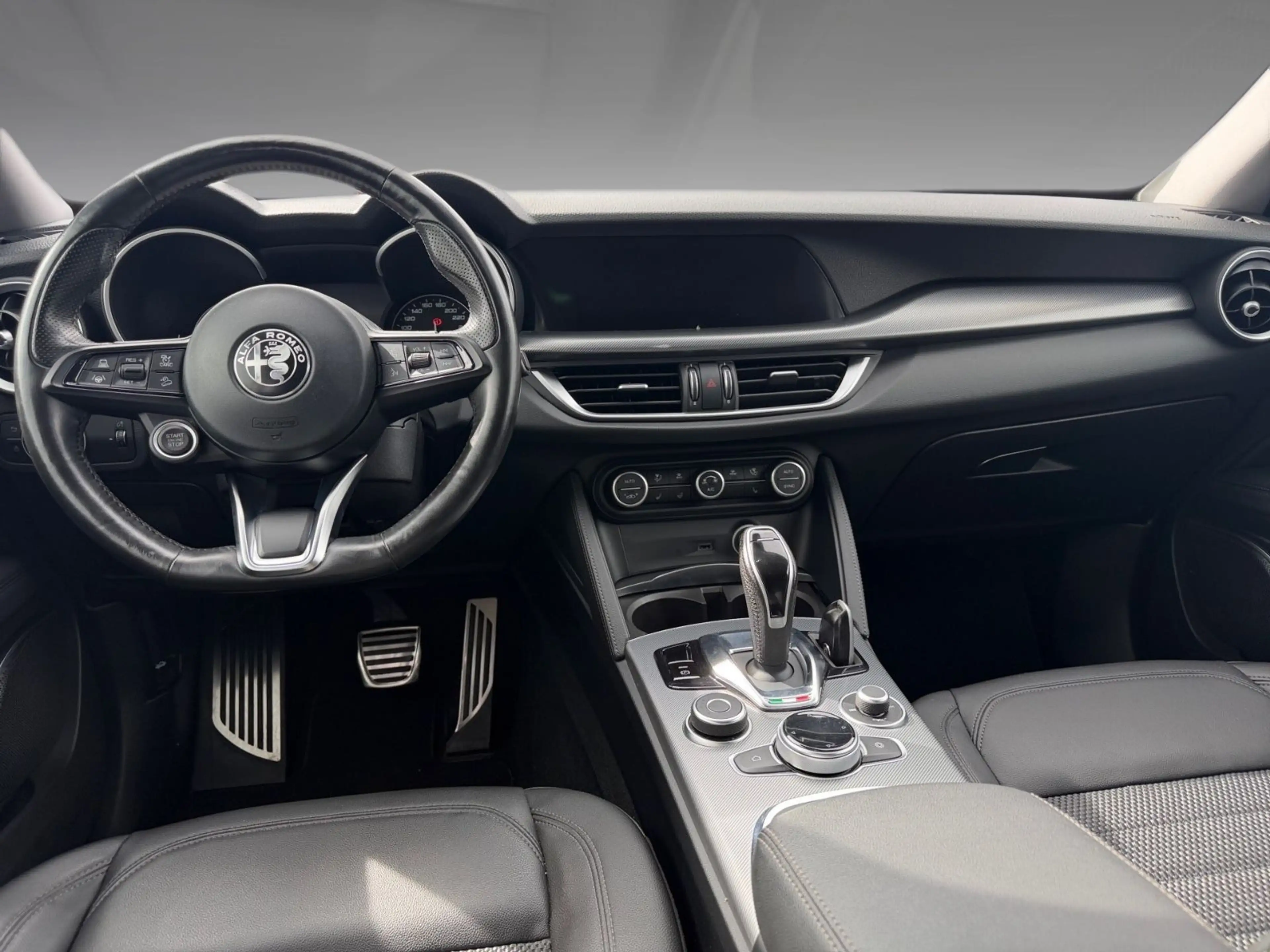 Alfa Romeo Stelvio Super Q4 2.2JTD Leder AHK Zahnriemen neu — photo 7