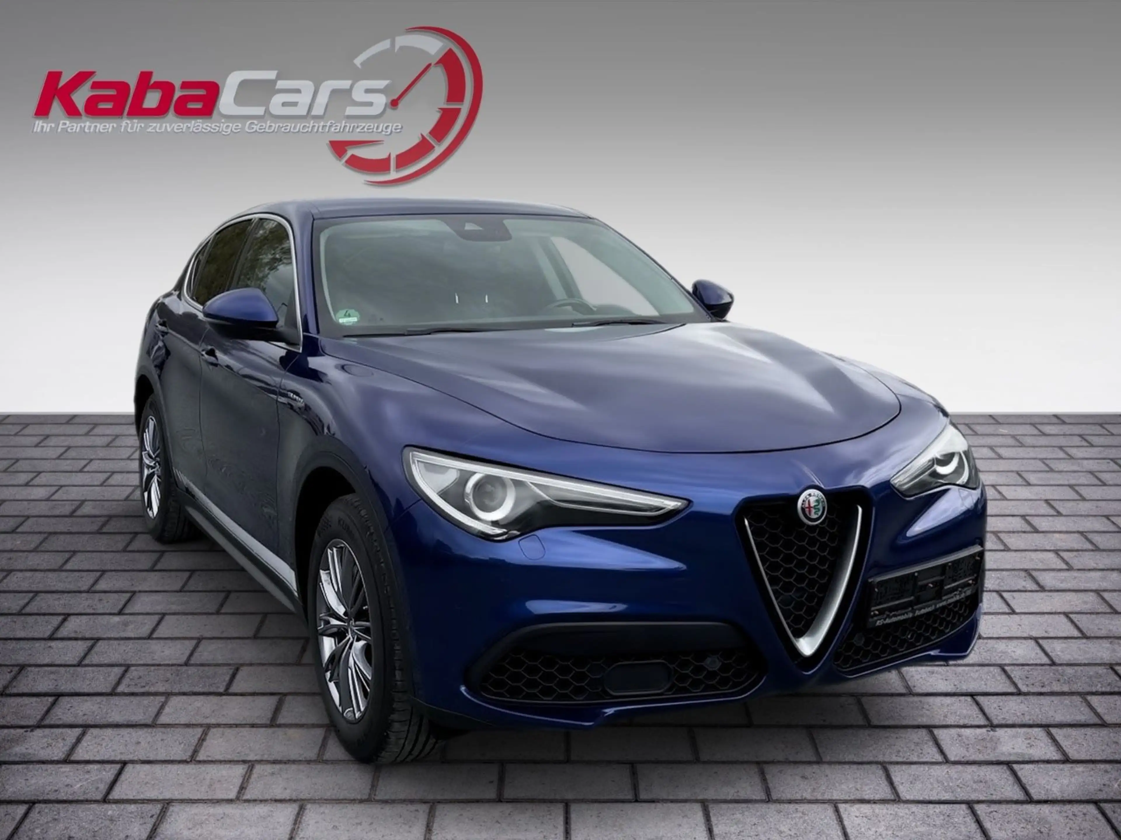 Alfa Romeo Stelvio Super Q4 2.2JTD Leder AHK Zahnriemen neu