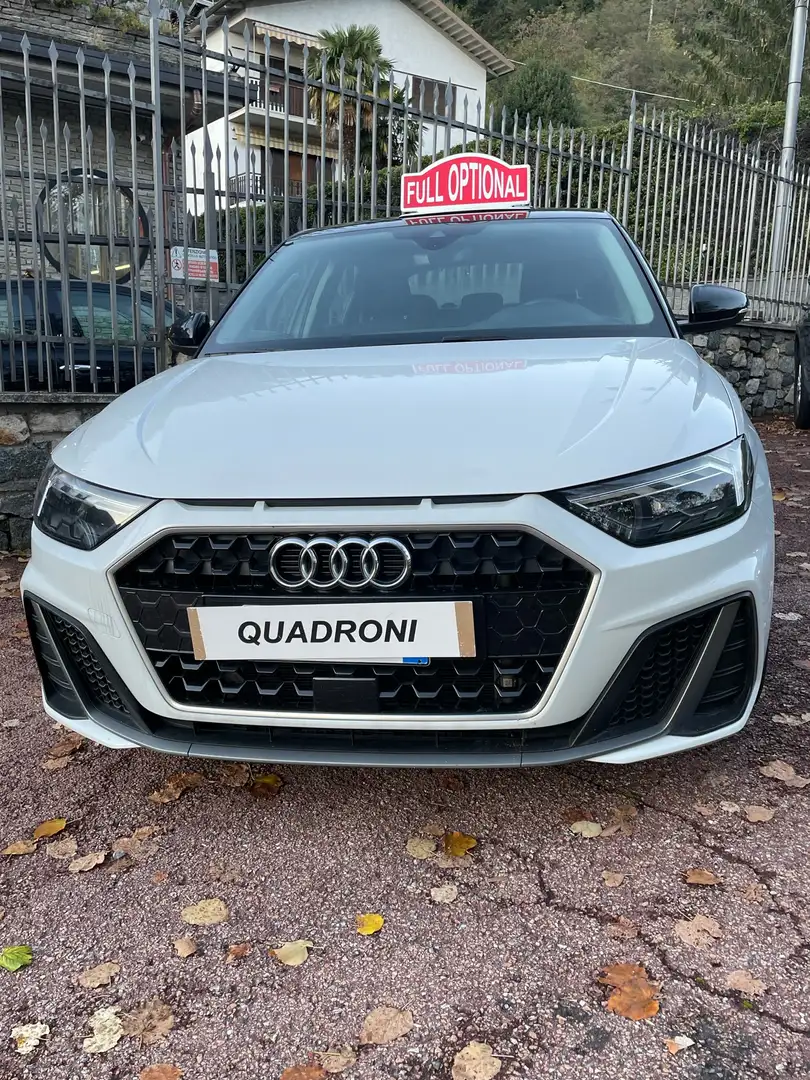 Audi A1 Sportback 1.0 tfsi ultra 95cv Bianco - 2