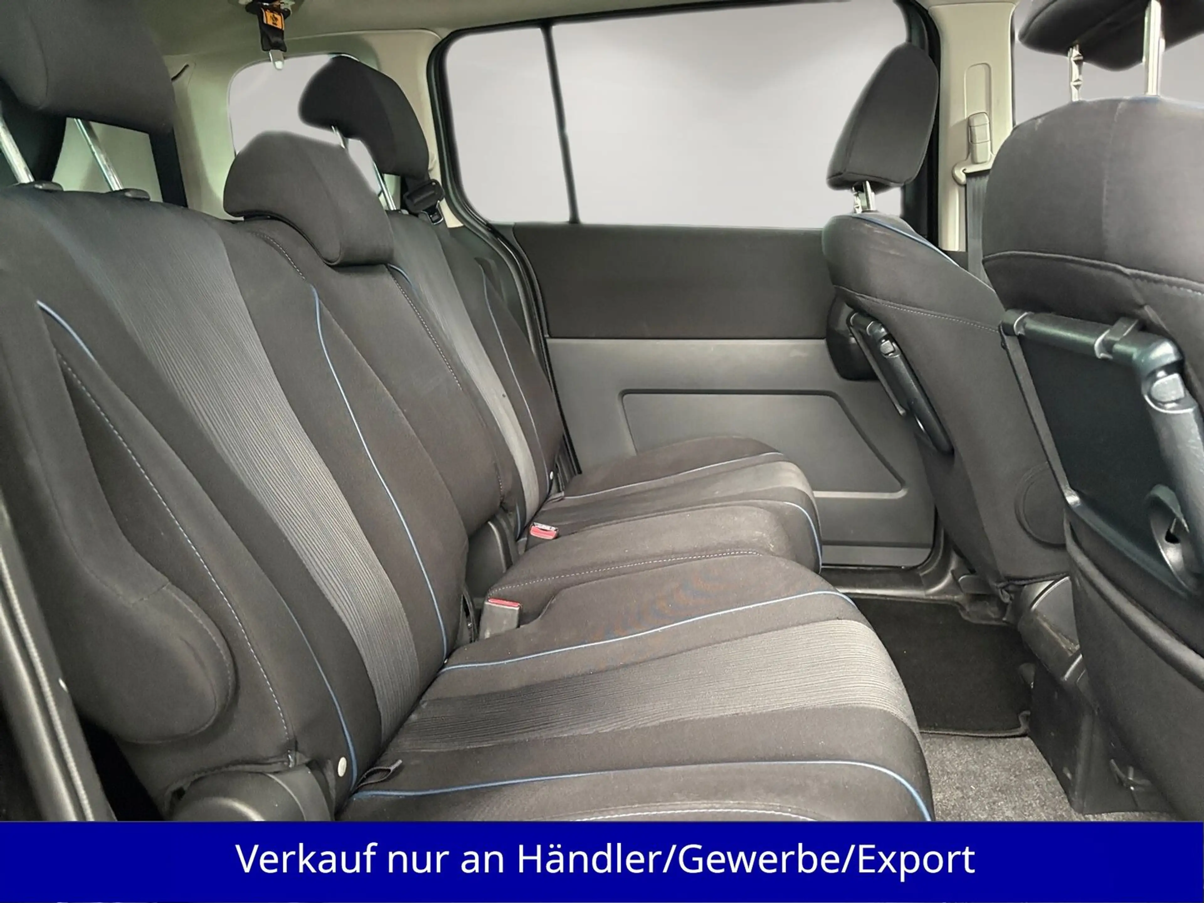 Mazda 5 2.0i 7-Sitzer Automatik AAC SHZ PDC — photo 12