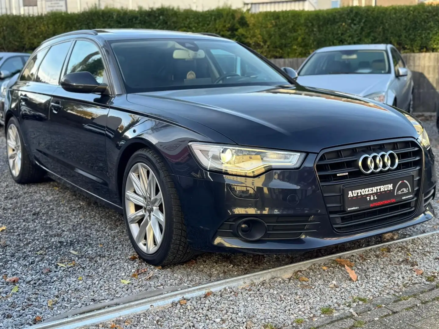 Audi A6 3.0 TDI QUATTRO *ACC*NAVI*PANO*AHK*SHZ* Blau - 1