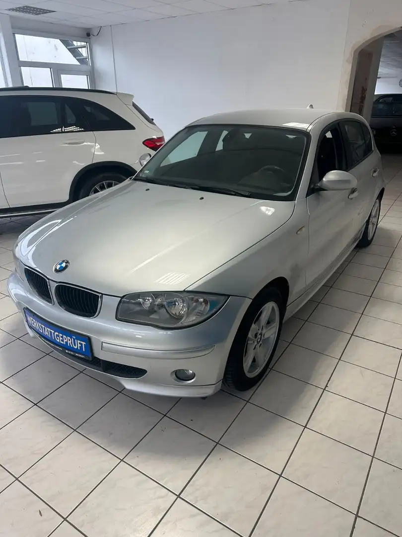 BMW 116 i*Steuerkette/Tüv/Insp.Neu* Silber - 1