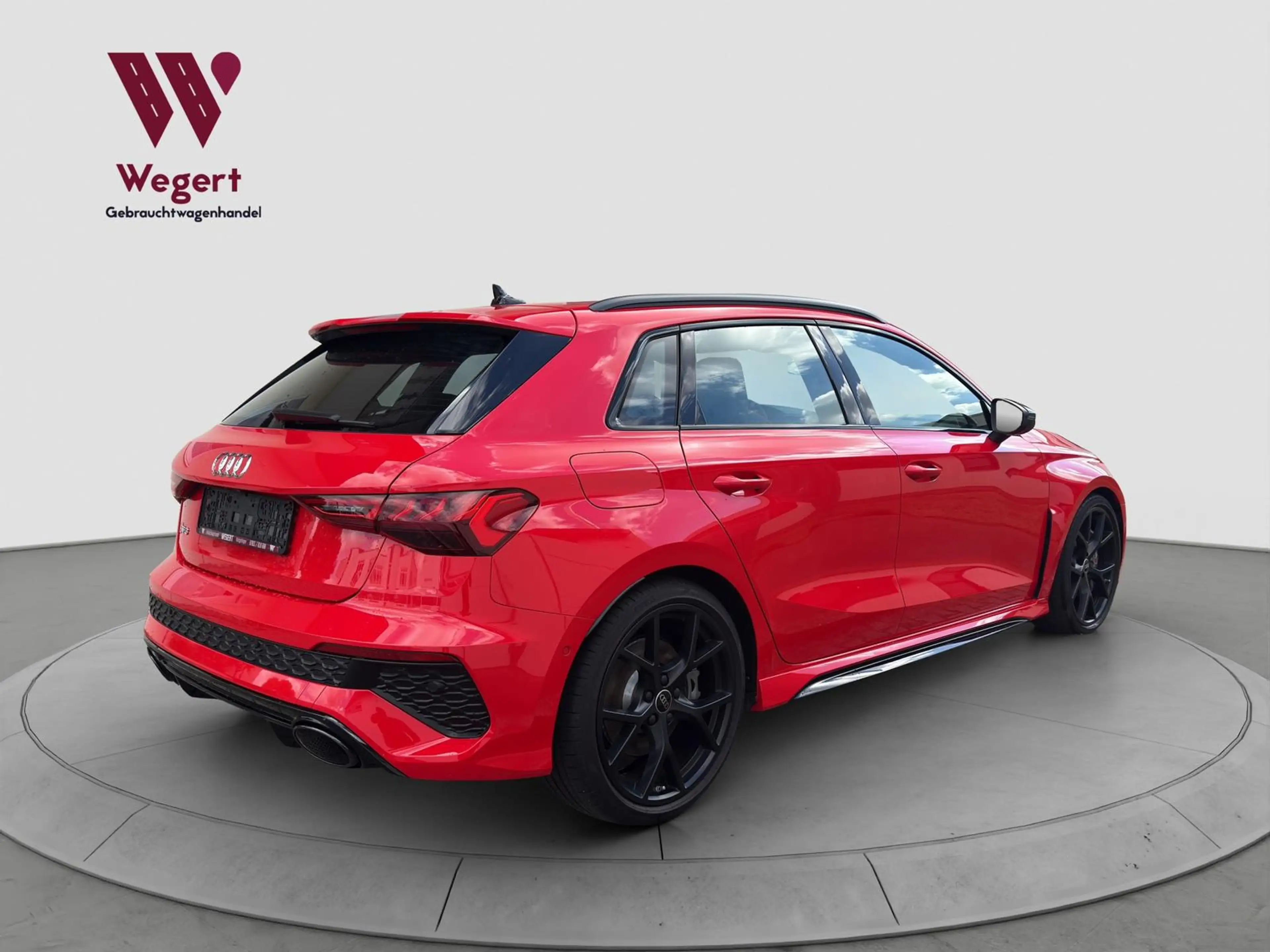 Audi RS3 2.5 TFSI quattro*CARPLAY*HUD*290KM/H*KERAMIK — photo 8