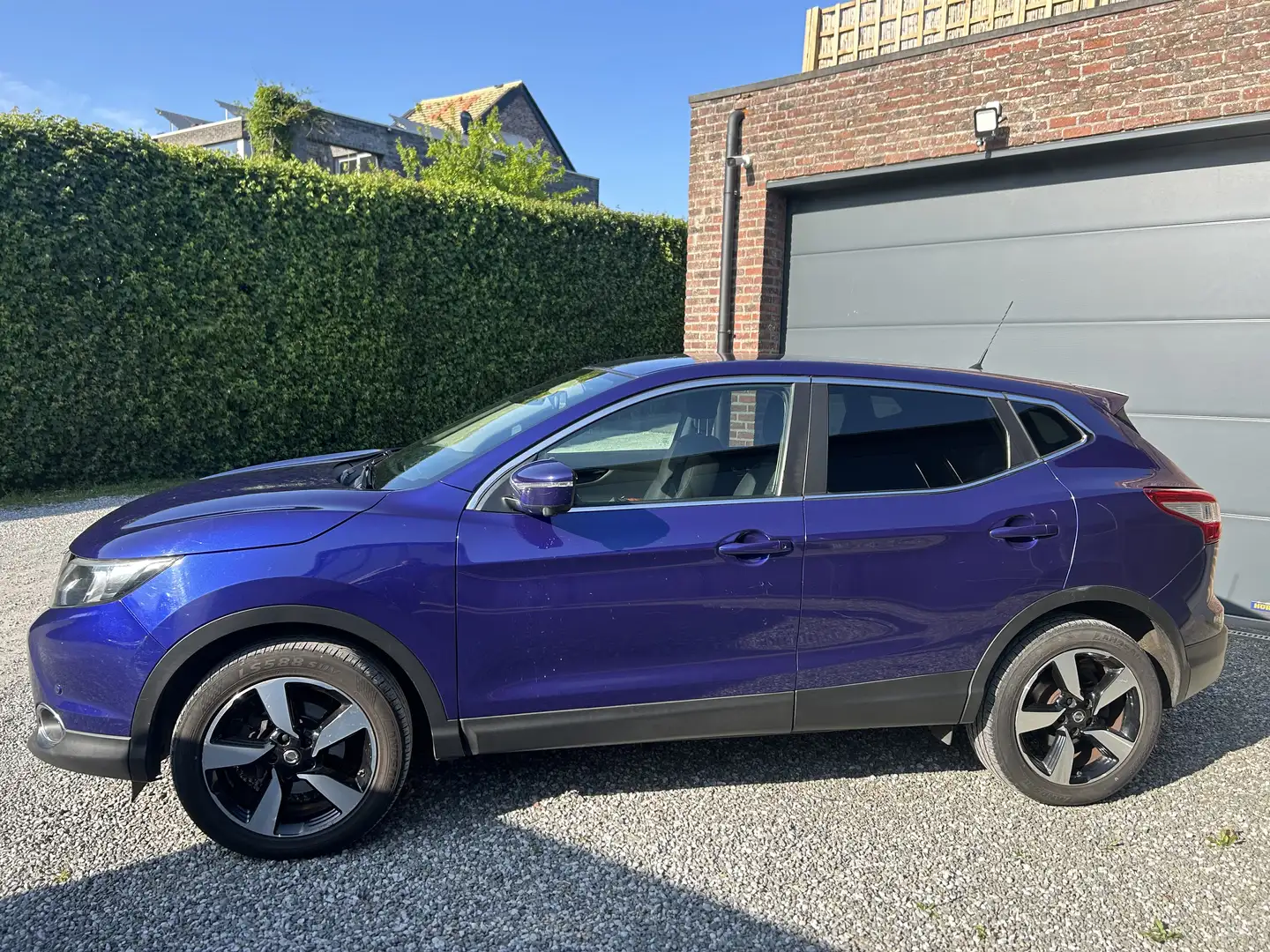 Nissan Qashqai 1.2 DIG-T 2WD/ GARANTIE 12MOIS/ CARPASS/ CT Violett - 2