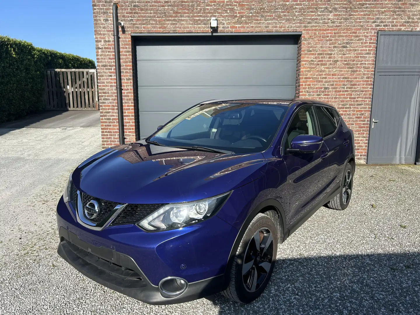 Nissan Qashqai 1.2 DIG-T 2WD/ GARANTIE 12MOIS/ CARPASS/ CT Violett - 1