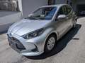 Toyota Yaris Toyota Yaris 1,5 VVT-iE Active Hybrid Automatik Limousine Silber - thumbnail 1