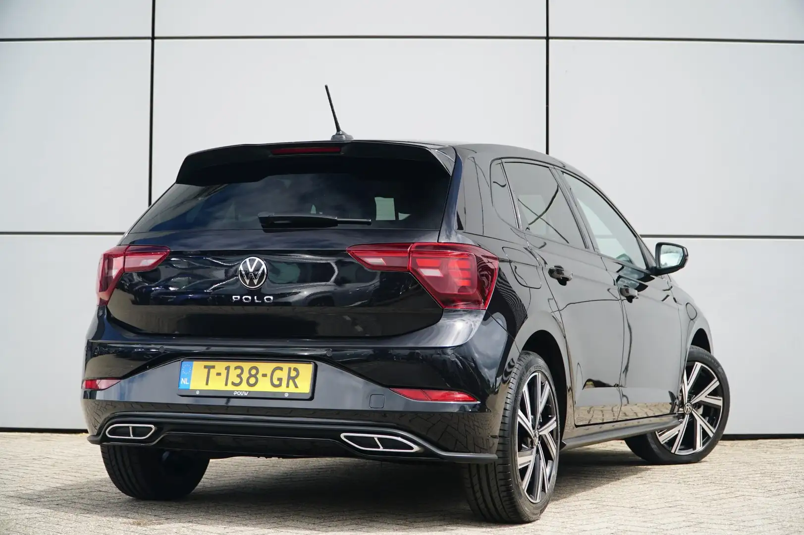 Volkswagen Polo 1.0 TSI 95pk R-Line | Apple Carplay/Android Auto | Noir - 2