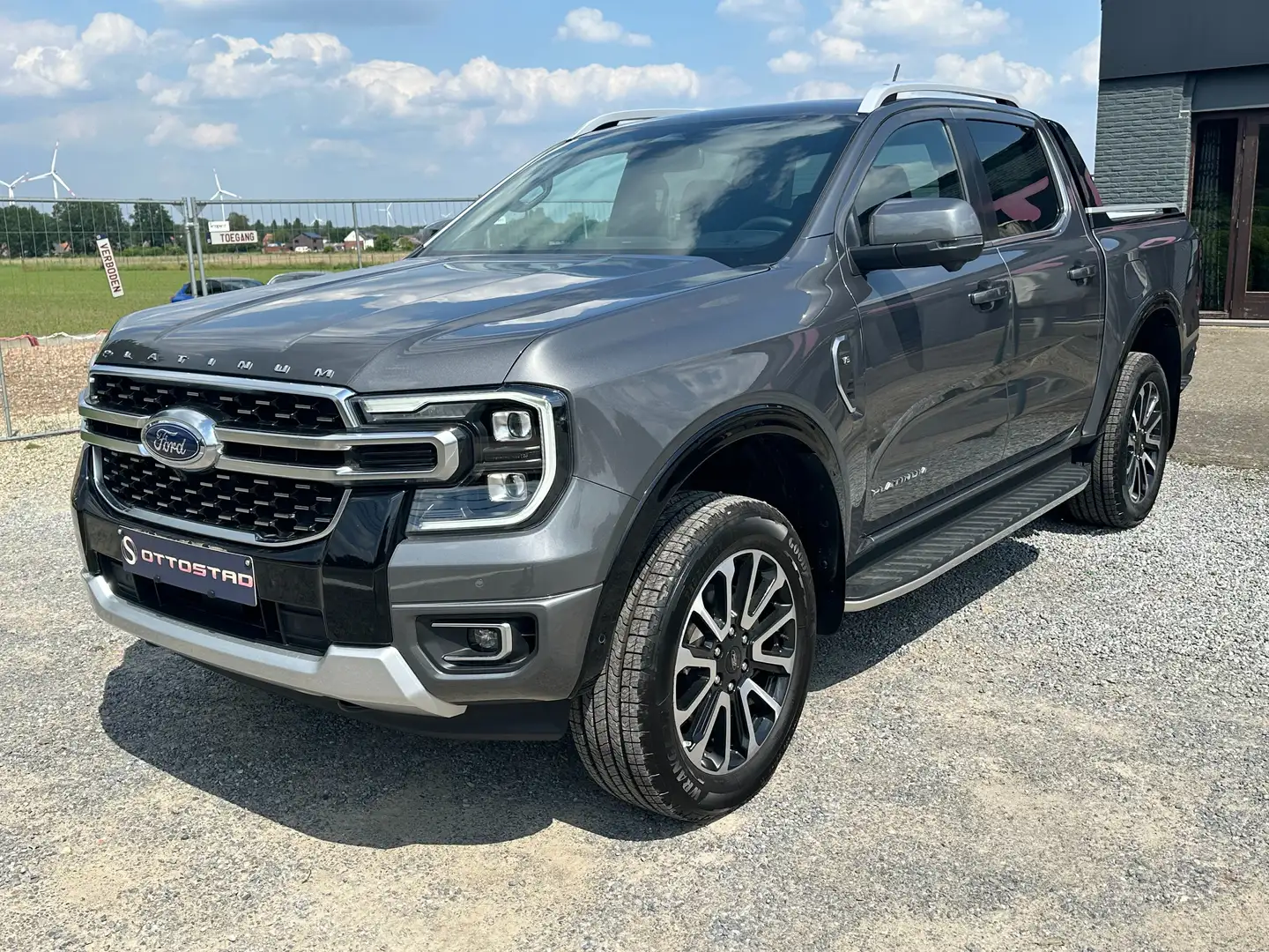 Ford Ranger 3.0 TDCi V6 diesel 240pk Platinum Gris - 1