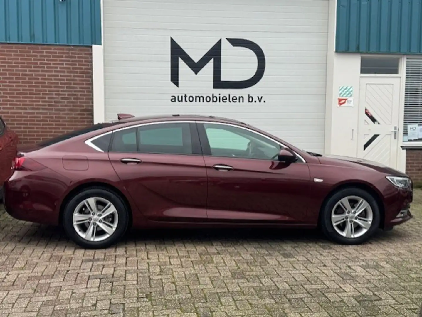 Opel Insignia Grand Sport 1.5 Turbo Innovation - 1e eigenaar Rot - 2
