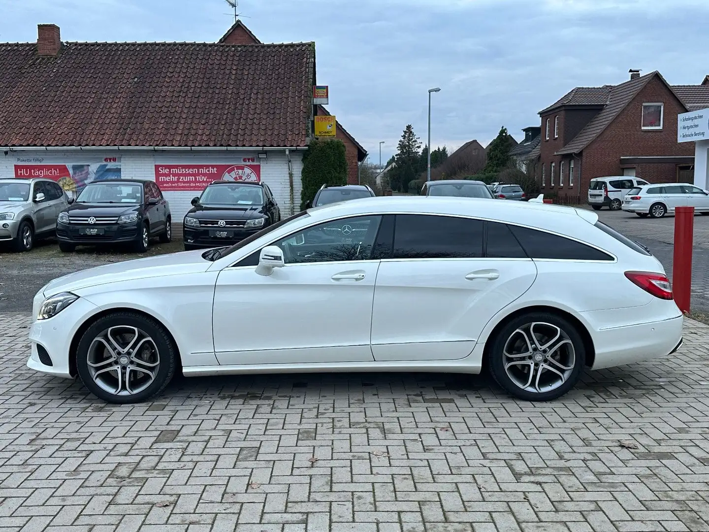 Mercedes-Benz CLS SB CLS 350 d 4Matic, TÜV neu, Serivce neu Weiß - 2