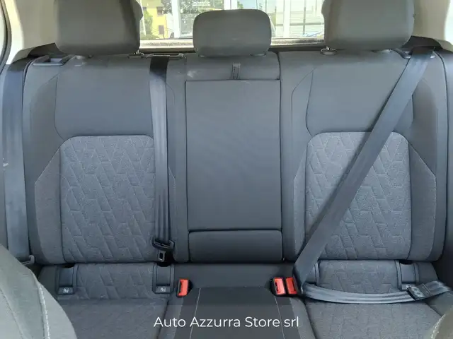 Volkswagen Golf view 15