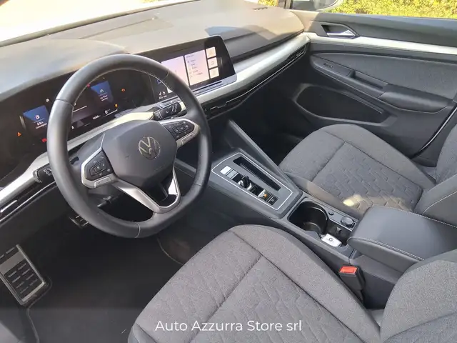 Volkswagen Golf view 9