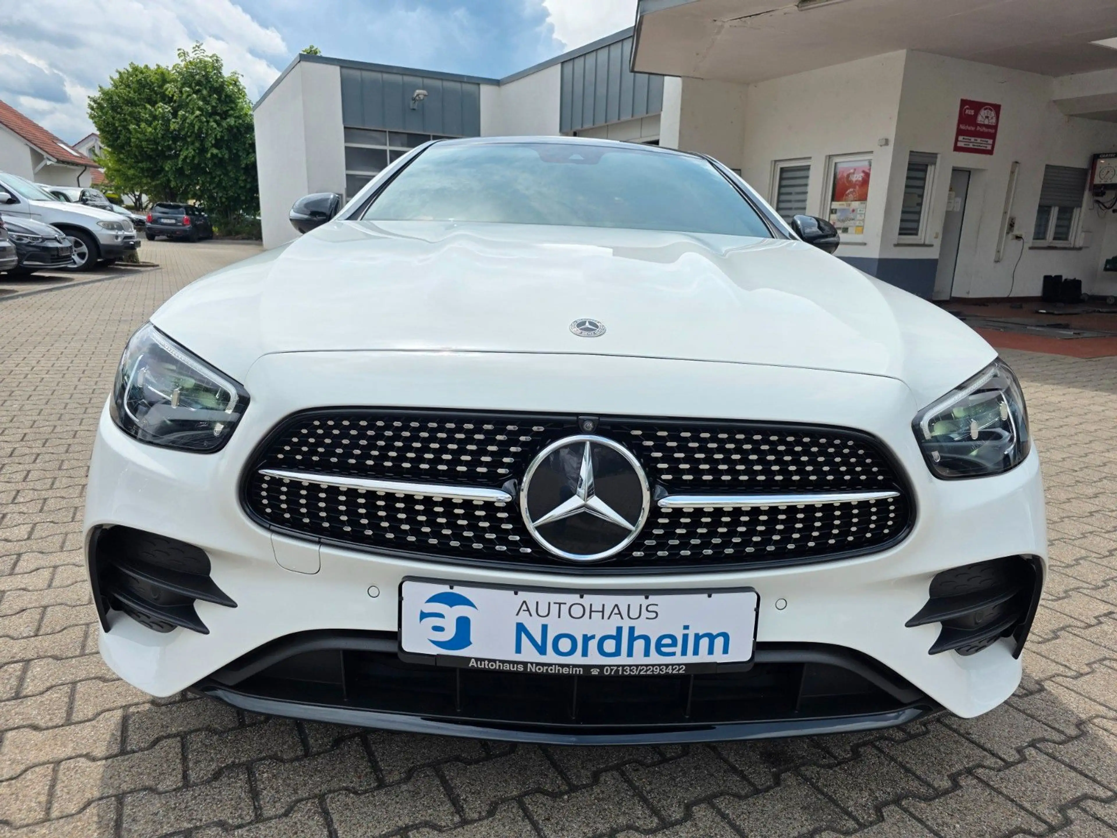 Mercedes-Benz E 450 Coupe 4Matic/Burmester/Panorama/AMG-Line — photo 9