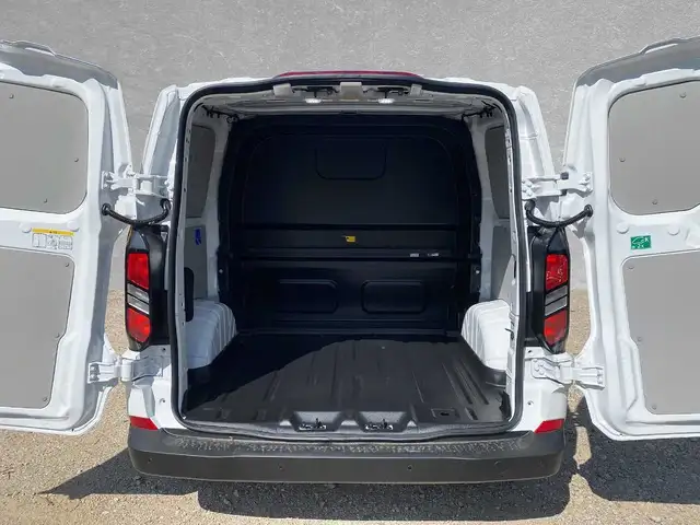 Ford Transit Custom view 10