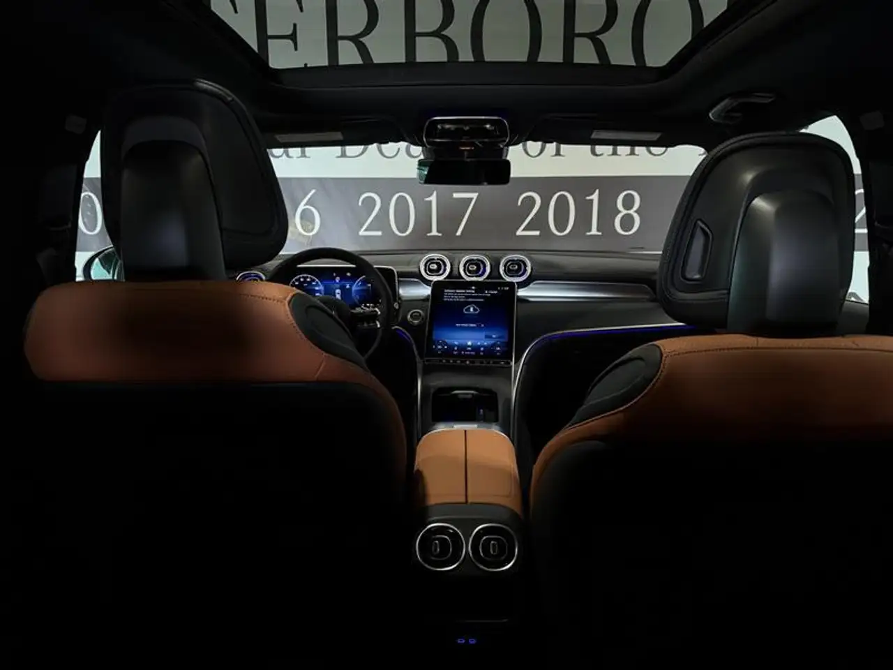 Mercedes-Benz GLC снимка Mercedes-Benz GLC