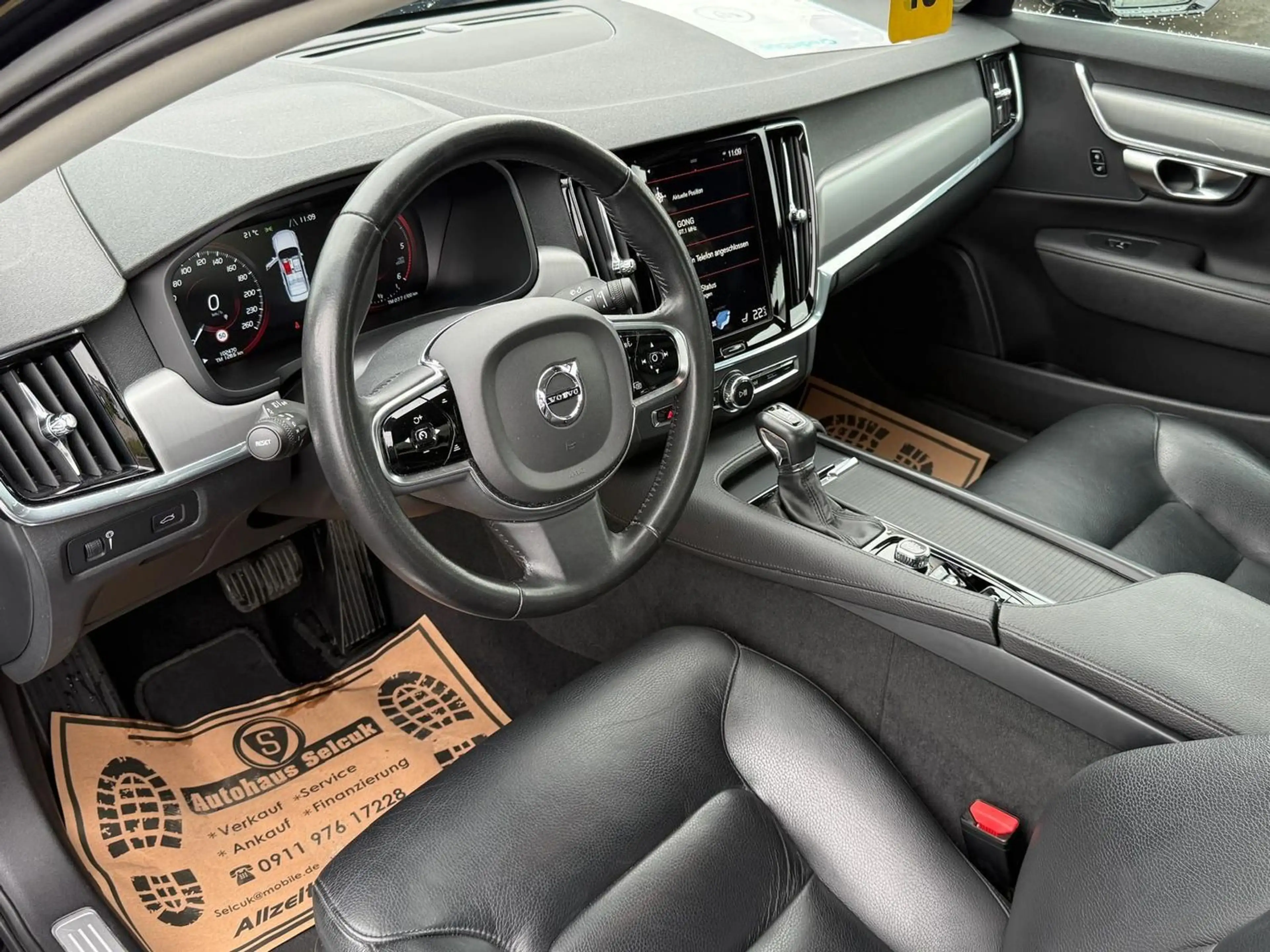 Volvo S90 Momentum Pro *LED-High-Beam*Kamera*ACC*SHZ* — photo 11