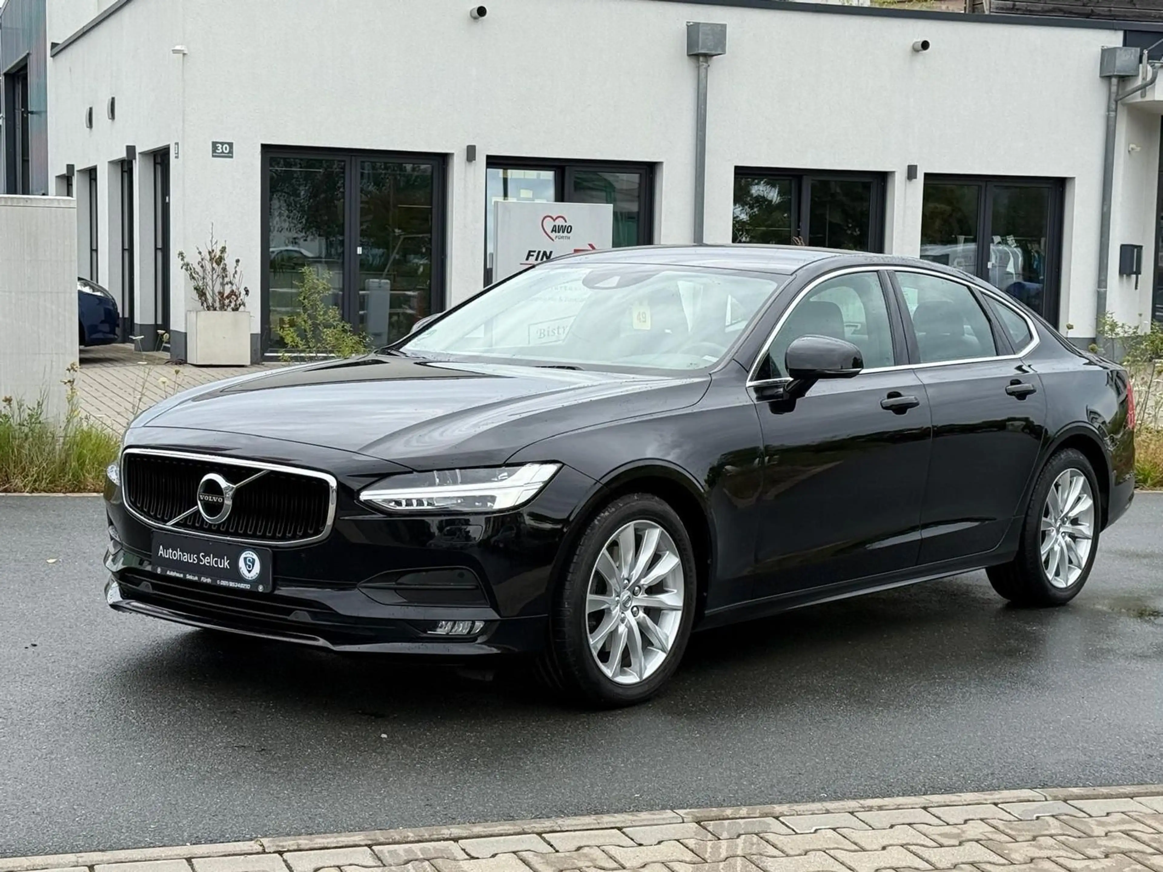 Volvo S90 Momentum Pro *LED-High-Beam*Kamera*ACC*SHZ* — photo 2